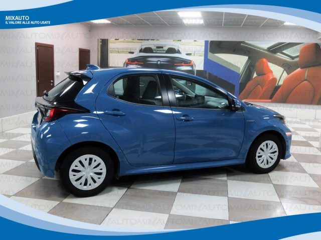 https://cdn-carmove.caraffinity.it/storage/2efa8911-352c-41cc-a159-0d359ce0f067/photos/92f182dc-ac78-4b9e-abcc-c4e51e0cc00b/21845437_E_67ae141073d22.jpg