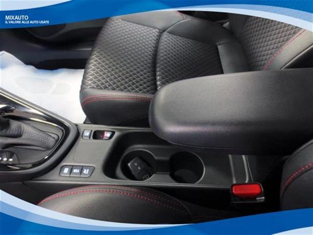 https://cdn-carmove.caraffinity.it/storage/2efa8911-352c-41cc-a159-0d359ce0f067/photos/fc4adfc6-e602-4ff7-ab60-e2fec352bcf4/21185423_E_67bdf7639a50d.jpg